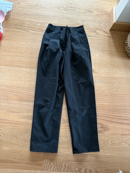 Lioness Pants - Lioness uptown pants